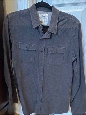 Men's Casual Long-Sleeve Button-Down Shirt in Charcoal